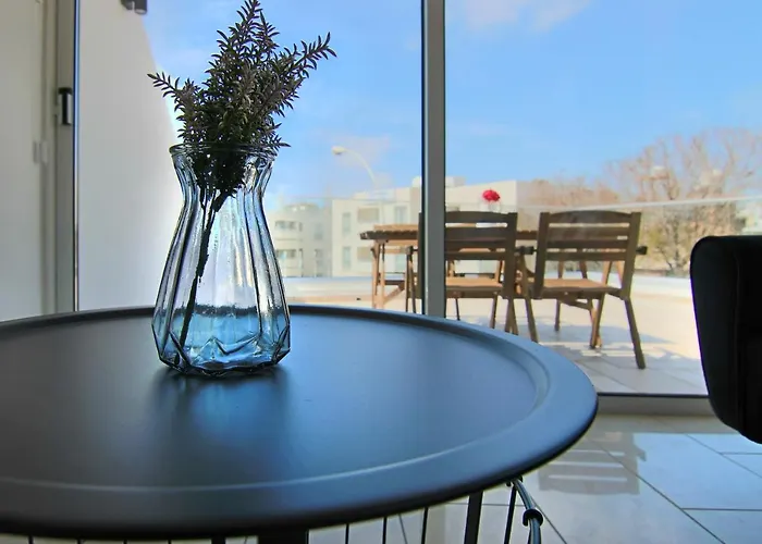 Apartman Phaedrus Living Seaside Flat Lighthouse 63 Paphos