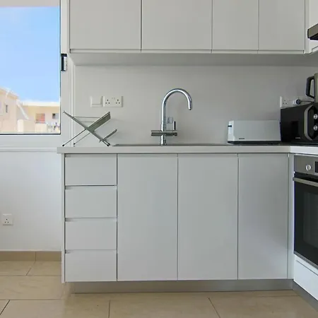 Phaedrus Living: Seaside Modern Flat Lighthouse 63 Apartamento *